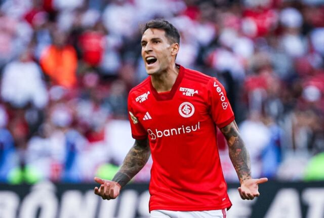 Hugo Mallo em ação pelo Internacional