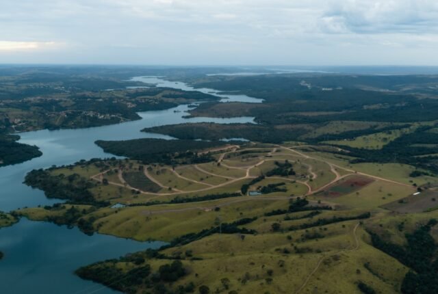 Às margens do Lago Corumbá IV, em Abadiânia, um empreendimento de 3 milhões de metros quadrados do Grupo CPR