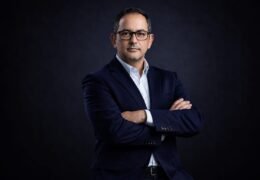 José Conte, criador das Plataformas, atua com eleições desde 2008.