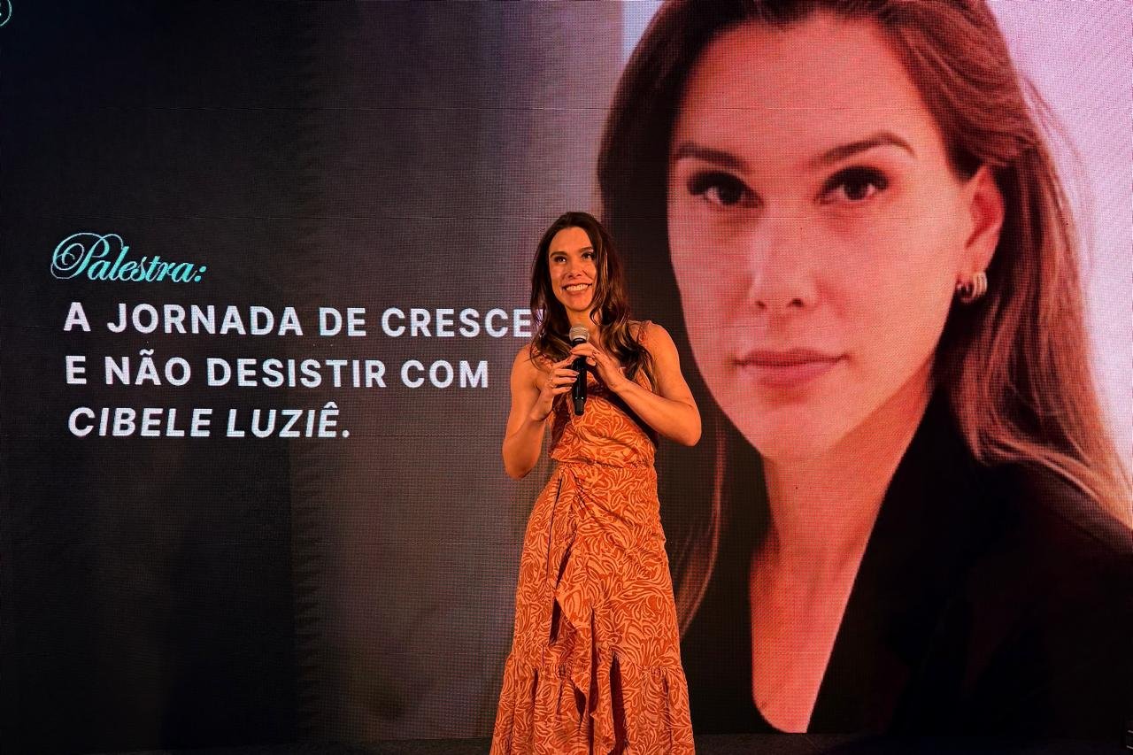Cibele Luziê Menero