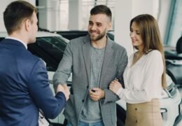Trocar dívida cara por outra mais barata tem lógica financeira e impulsiona o crédito com garantia de veículo.