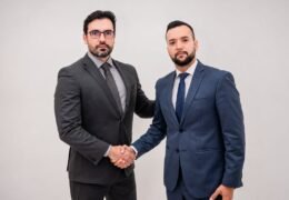 Alexandre e Italo, sócios do Bronzatti & Pienis Advogados.