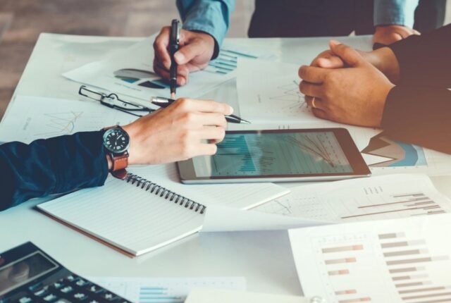 Compliance Talks, série de webinars da clickCompliance, vai tratar do compliance necessário para empresas brasileiras fazerem negócios com os EUA.