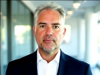 Alex Prietp Area Vice President, WW Renewals Sales & Customer Retention da BMC Helix.