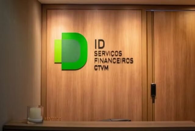 Rodrigo Balassiano explica como o tempo define a dinâmica dos FIDCs.
