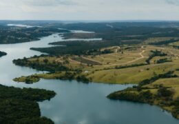 Lago Corumbá IV, em Abadiânia, a Fazenda do Lago, do Grupo CPR.